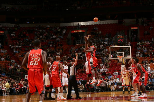 以弧顶接球 以弧顶接球