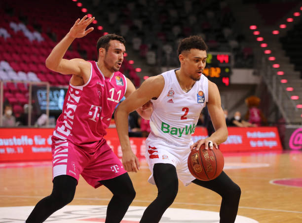 了他把握机 了他把握机