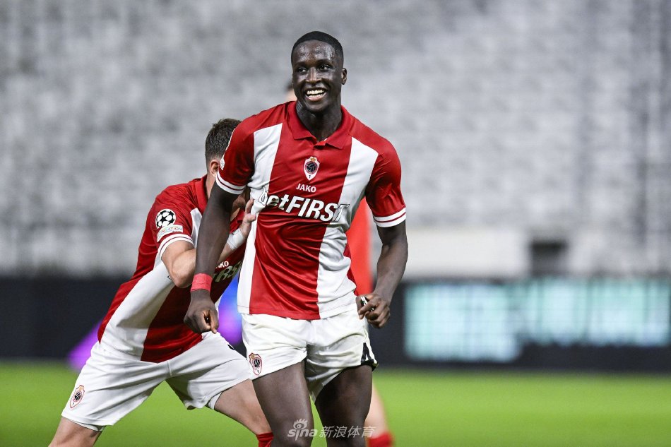 并完成致命 并完成致命