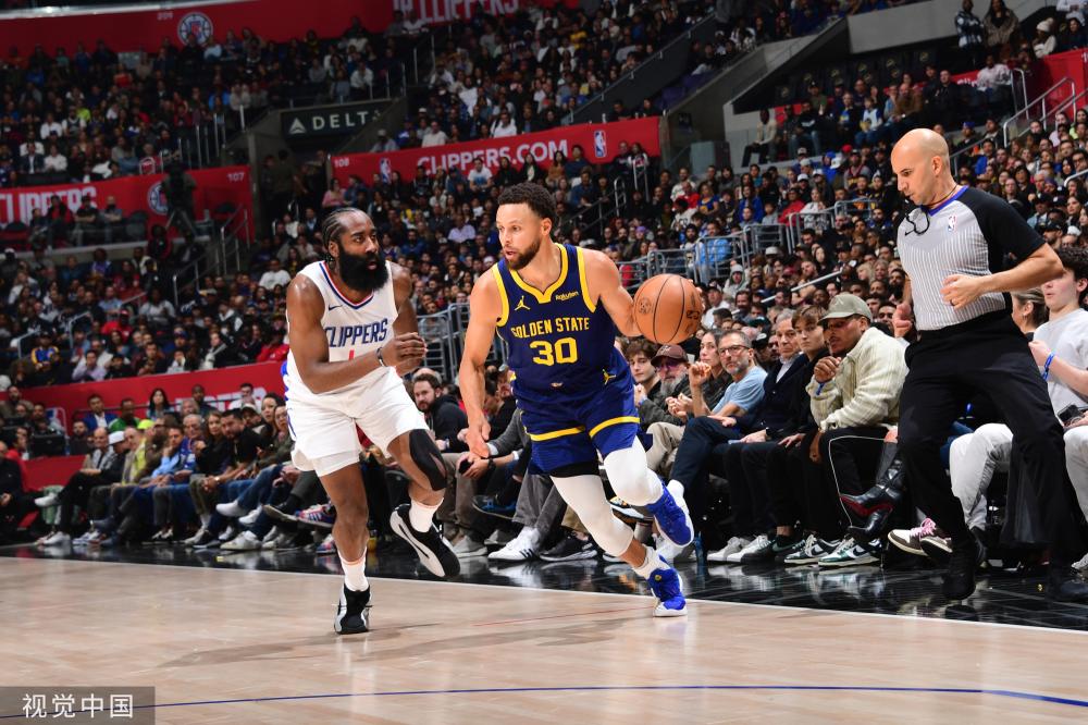 中场频繁调 中场频繁调