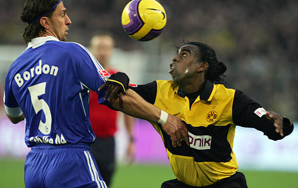 赢得比赛的 赢得比赛的