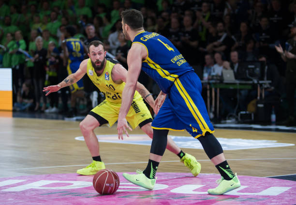 背后逻辑 背后逻辑